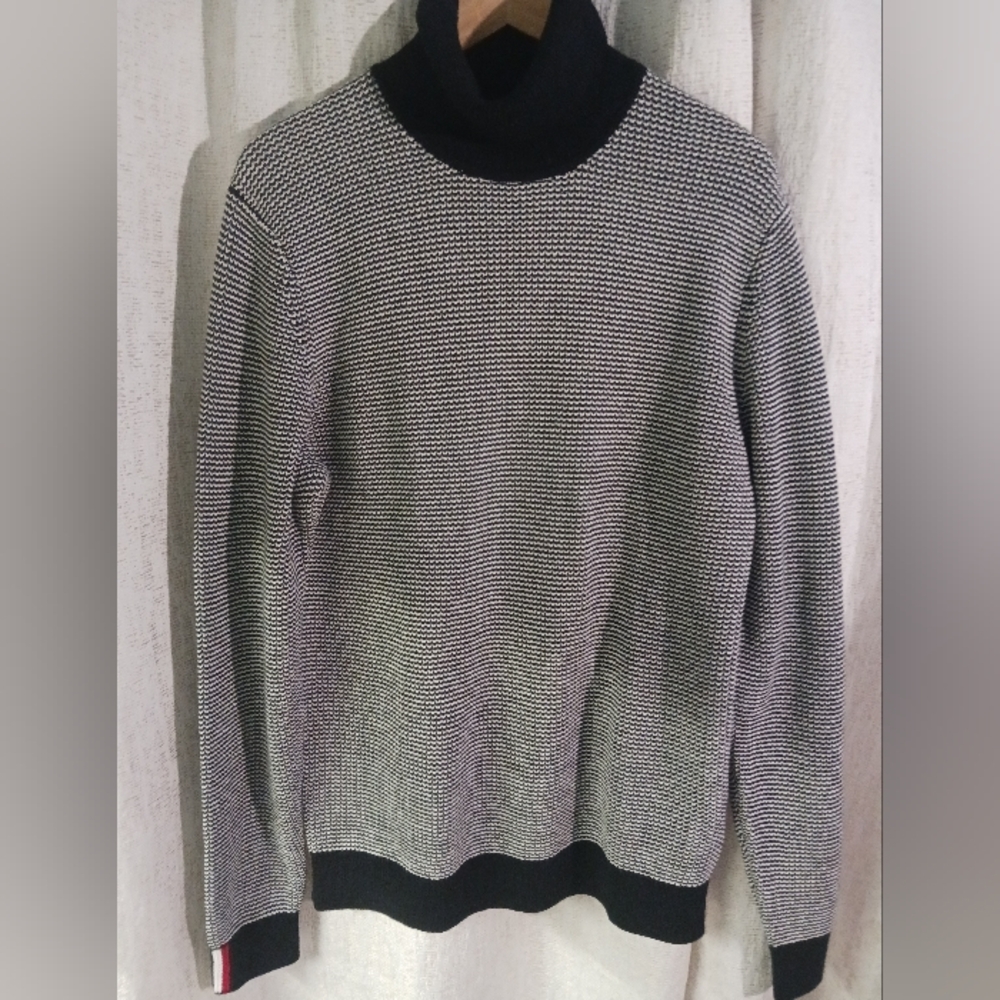 Tommy Hilfiger organic wool blend turtleneck sweater womens large Brand NEW
